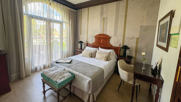 A guest room at the Secrets Mallorca Villamil. A guest room at the Secrets Mallorca Villamil.