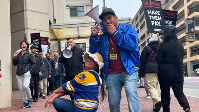 San Francisco hotel workers on strike on Sept. 22.